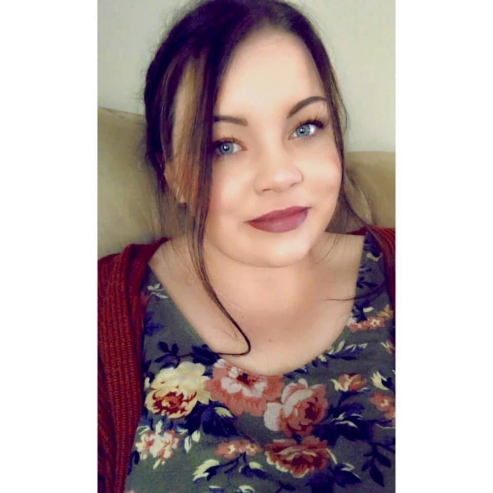 Meet your Posher, Kendra
